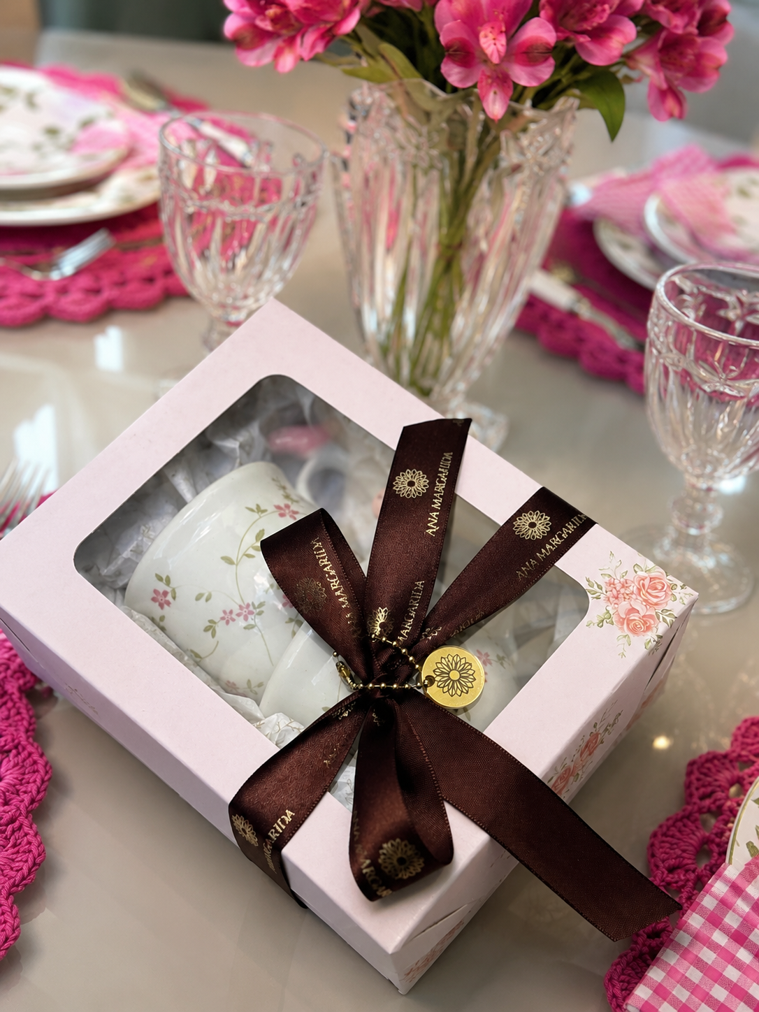 Conjunto de Xícaras de Porcelana Vó Lídia