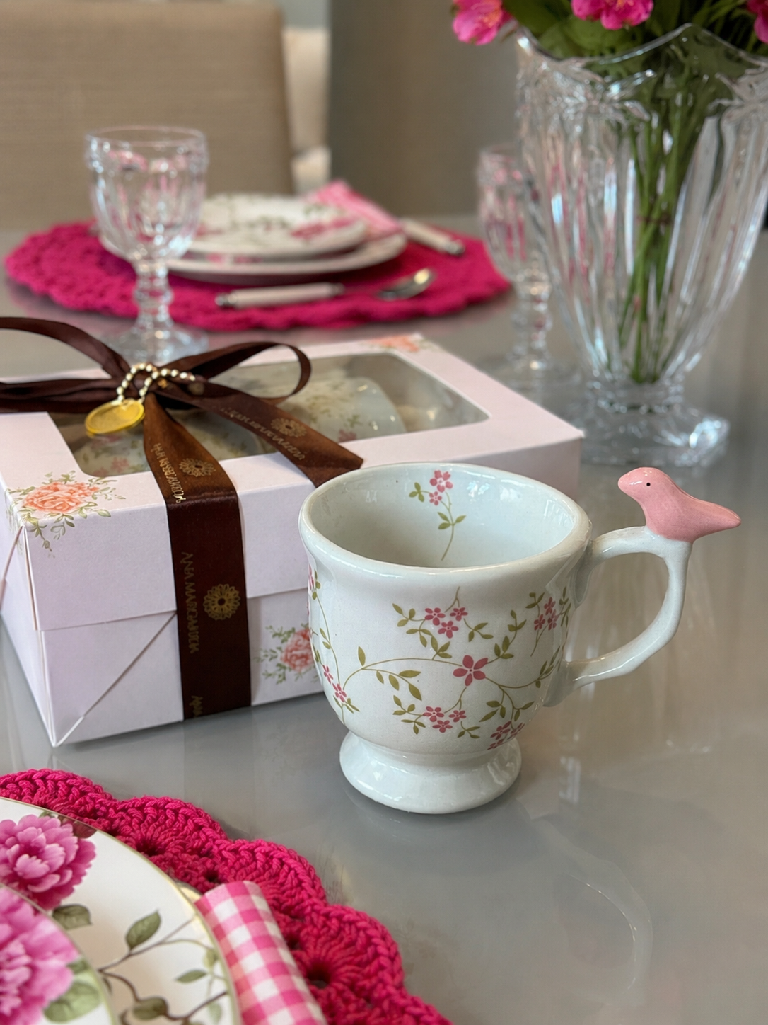 Conjunto de Xícaras de Porcelana Vó Lídia